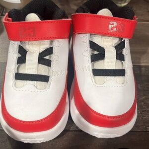 Toddler sneakers